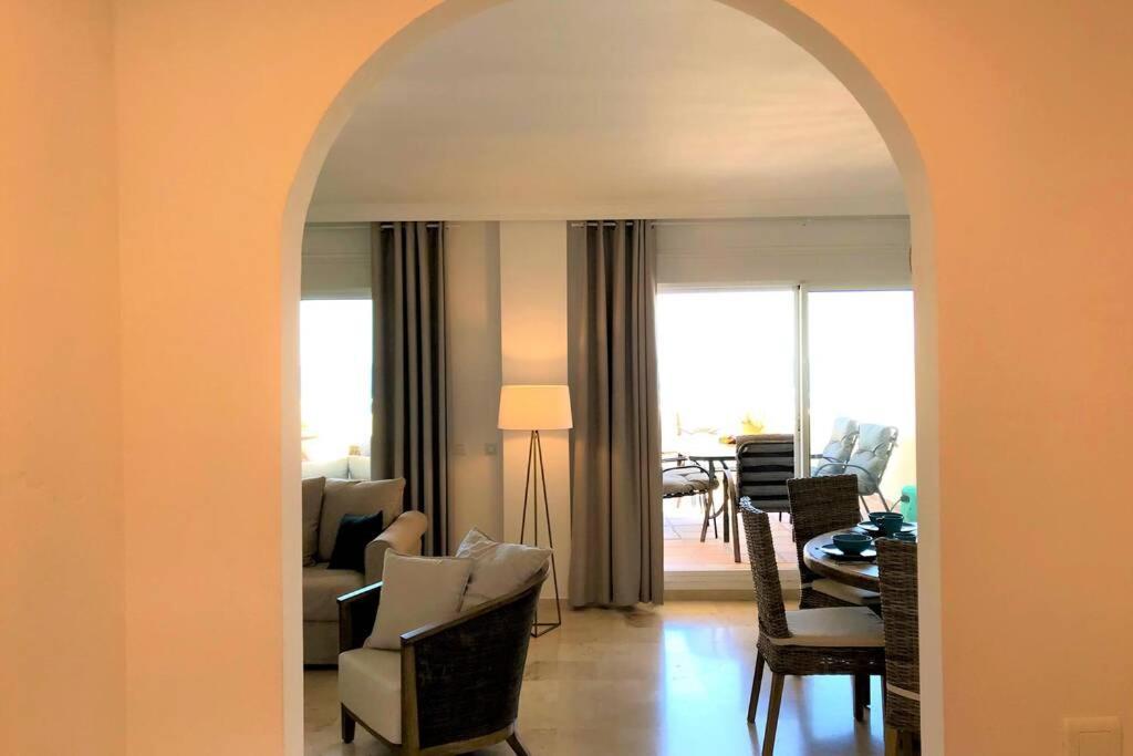 Penthouse Bermuda Beach 2 Estepona Esterno foto