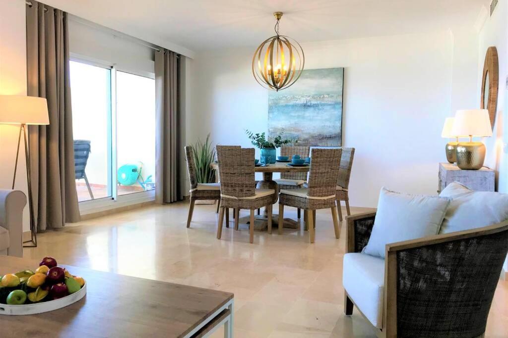 Penthouse Bermuda Beach 2 Estepona Esterno foto