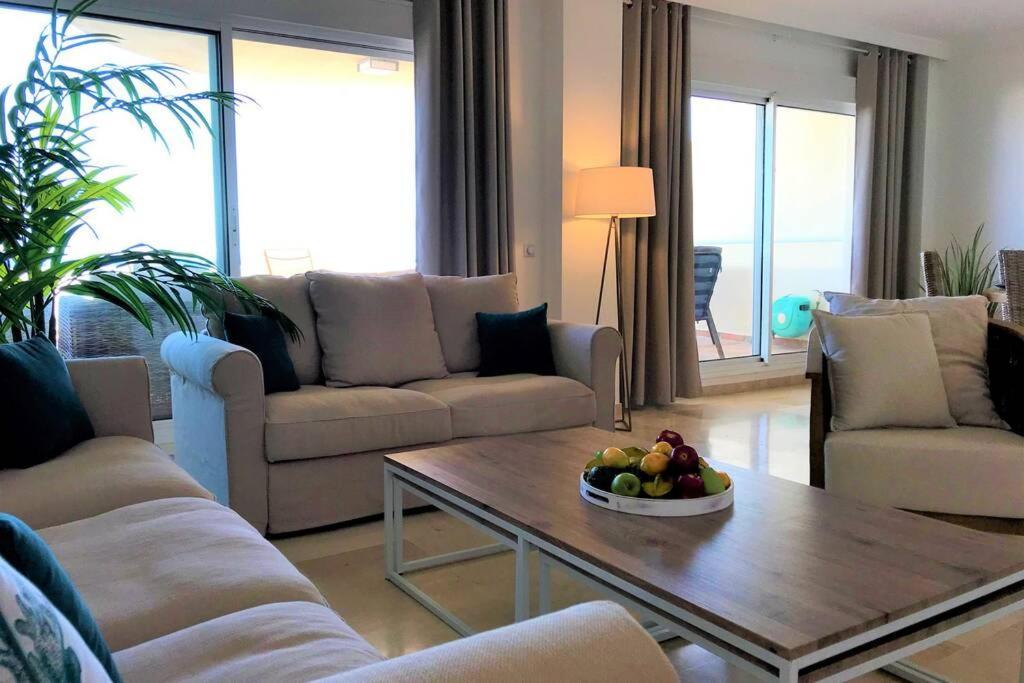 Penthouse Bermuda Beach 2 Estepona Esterno foto