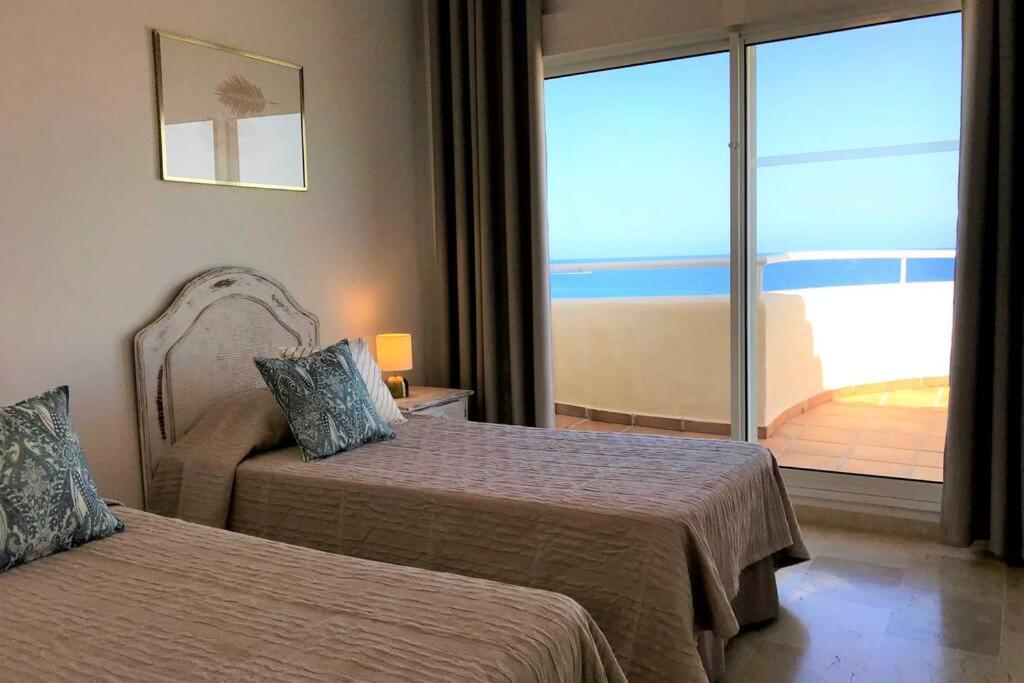 Penthouse Bermuda Beach 2 Estepona Esterno foto