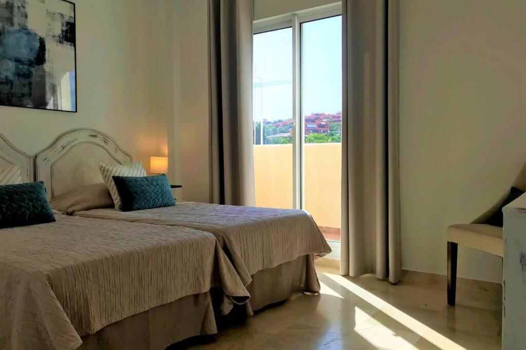Penthouse Bermuda Beach 2 Estepona Esterno foto